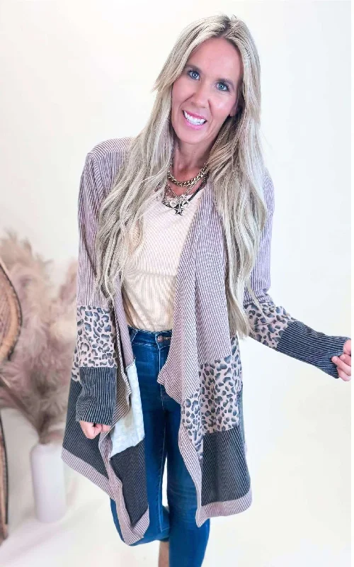 boyfriend style women cardigan for a relaxed fitUrban Ribbed Animal Colorblock Cardigan