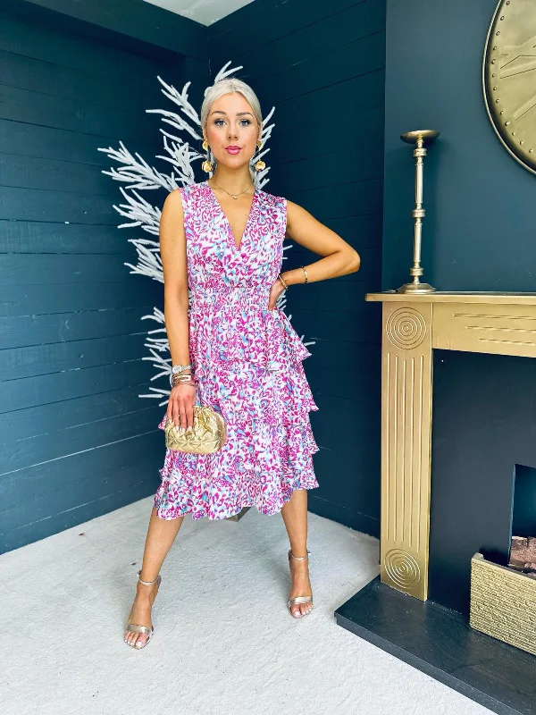 Empire Waist Women Dress to Accentuate the Bust and Conceal the Waist Empire Waist Women Dress to Accentuate the Bust and Conceal the Waist Kendall Tiered Midi Dress Multi Fuchsia